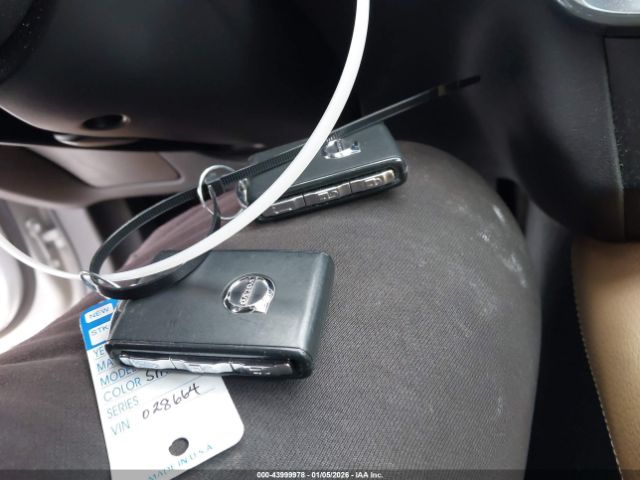 2018 VOLVO S90 LVY982MK0JP028664 Photo 10