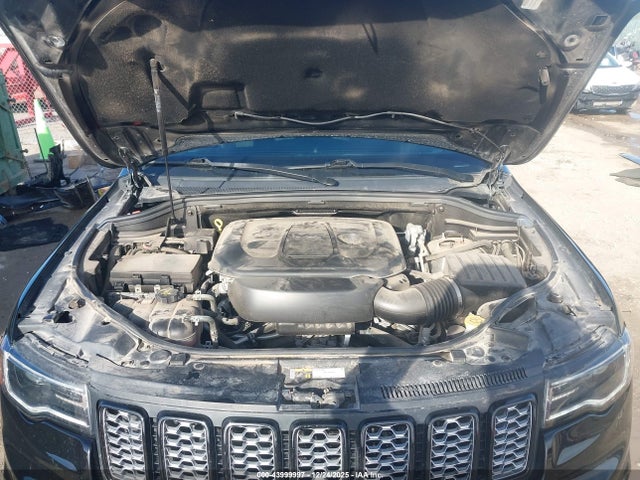 1C4RJFAG8MC567208 Jeep Grand Cherokee Laredo X 4x4