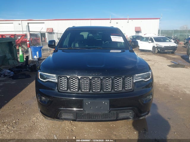 1C4RJFAG8MC567208 Jeep Grand Cherokee Laredo X 4x4