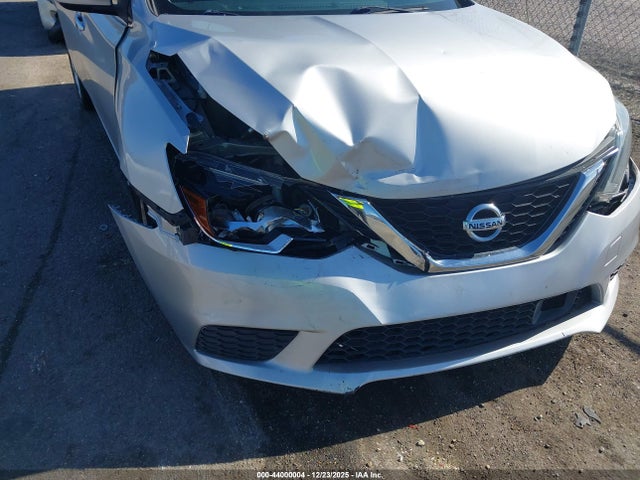 3N1AB7AP0JY307777 Nissan SENTRA SV