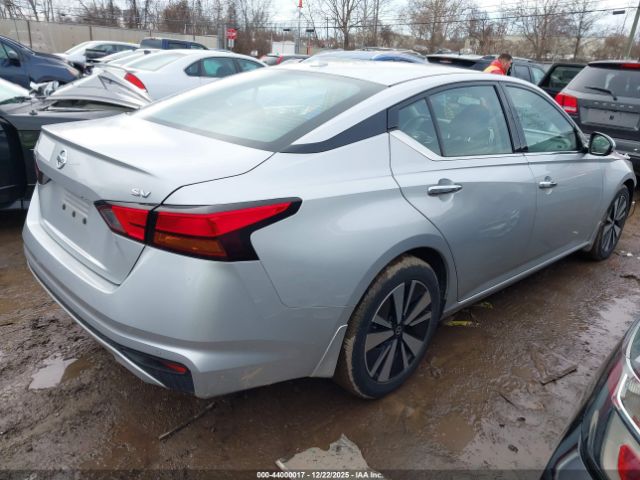 2019 NISSAN ALTIMA 1N4BL4DV1KC212944 Photo 3
