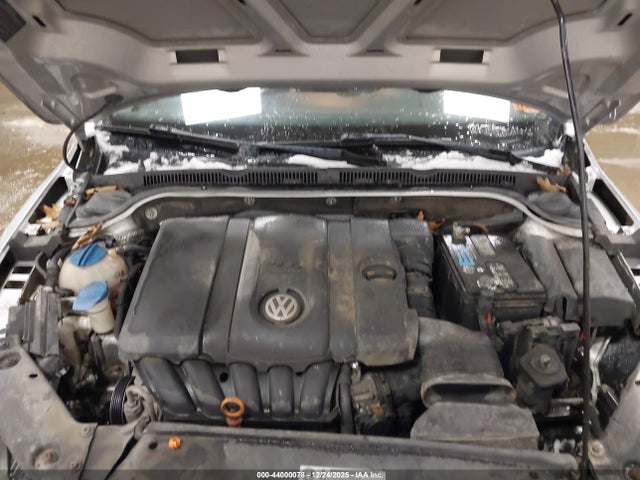 Продажа на аукционе авто 2011 Volkswagen Jetta 2.5l Se, vin: 3VWDX7AJ2BM321919, номер лота: 44000078