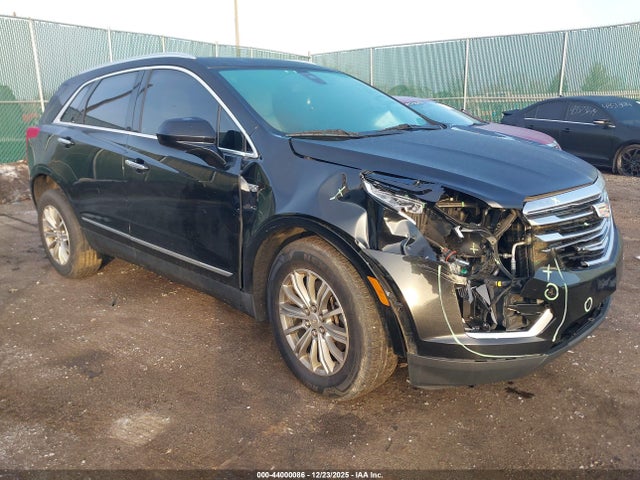 2017 CADILLAC XT5 1GYKNDRS2HZ199057 Photo 0