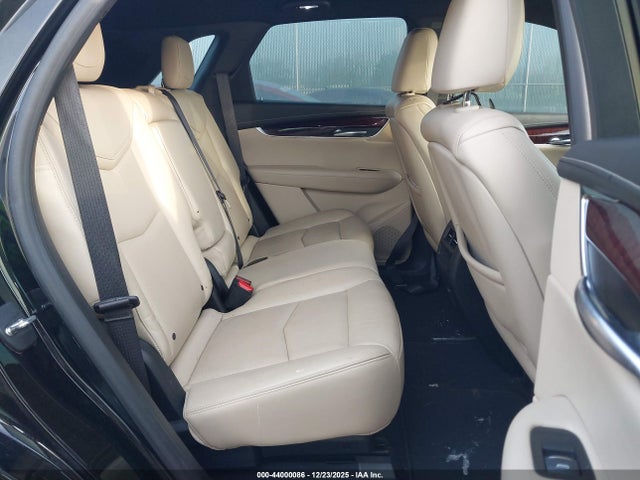 2017 CADILLAC XT5 1GYKNDRS2HZ199057 Photo 7