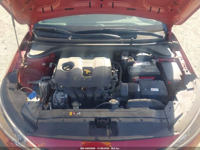 2019 HYUNDAI ELANTRA 5NPD74LF7KH472786 Photo 9