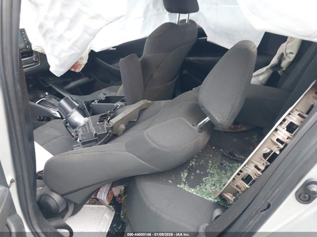 JTDEPMAE4MJ119012 Toyota COROLLA LE
