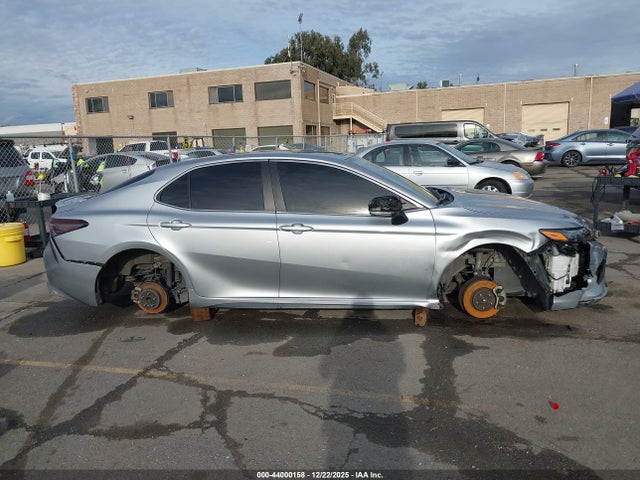 4T1G11AK3NU645755 Toyota CAMRY SE