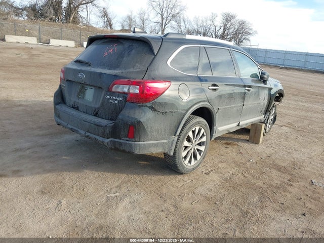 4S4BSETCXH3255492 Subaru Outback 3.6r Touring