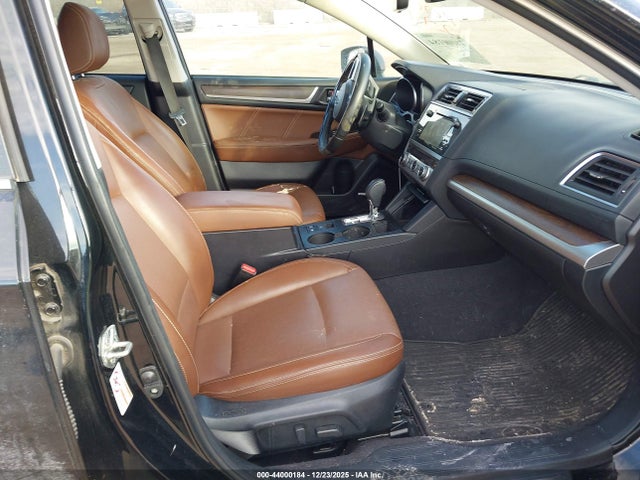 4S4BSETCXH3255492 Subaru Outback 3.6r Touring