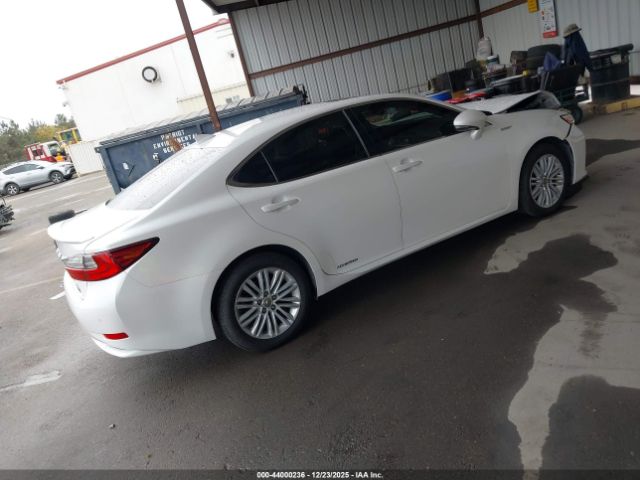 2016 LEXUS ES 300H JTHBW1GG5G2119465 Photo 3