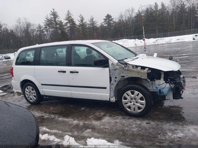 Dodge Grand Caravan American Value Pkg 2016 2C4RDGBG1GR314156 Image 14