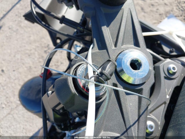 JKBZXJK16SA010713 Kawasaki Zx636 K