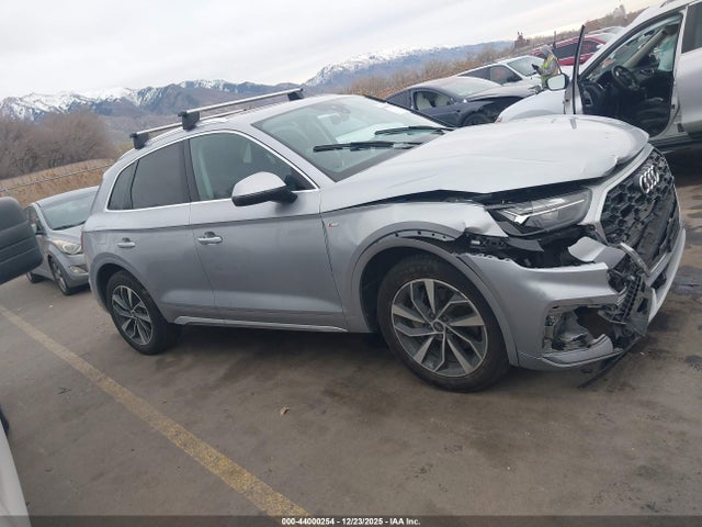 WA1EAAFY6N2123507 Audi Q5 Premium Plus 45 Tfsi S Line Quattro S Tronic