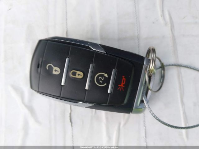 2019 RAM 1500 1C6RRFFG6KN830239 Photo 10