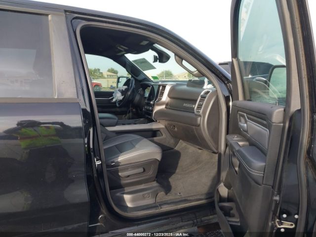2019 RAM 1500 1C6RRFFG6KN830239 Photo 4