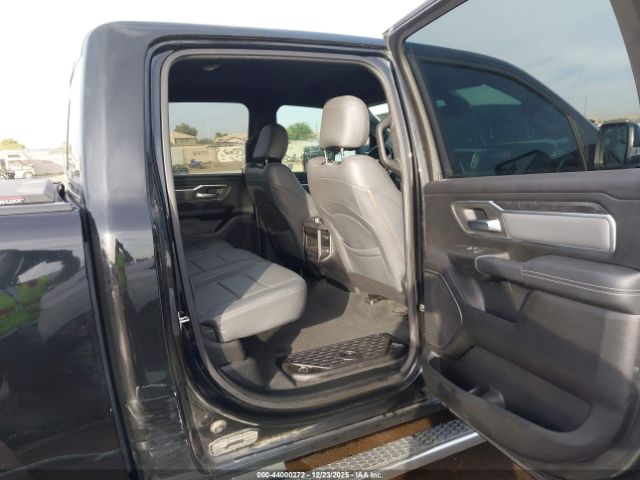 2019 RAM 1500 1C6RRFFG6KN830239 Photo 7