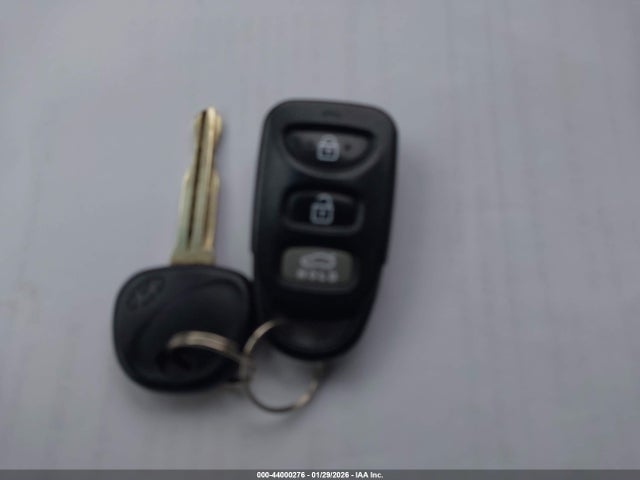 5NPD84LF3LH520573 Hyundai ELANTRA SEL