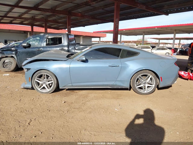 Ford Mustang Ecoboost Premium Fastback 2024 1FA6P8TH3R5121665 Image 15