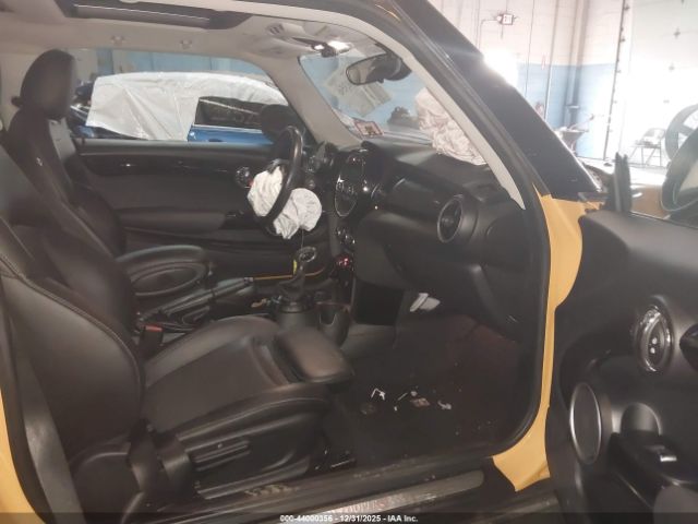 2015 MINI HARDTOP WMWXP7C58F2A36834 Photo 4