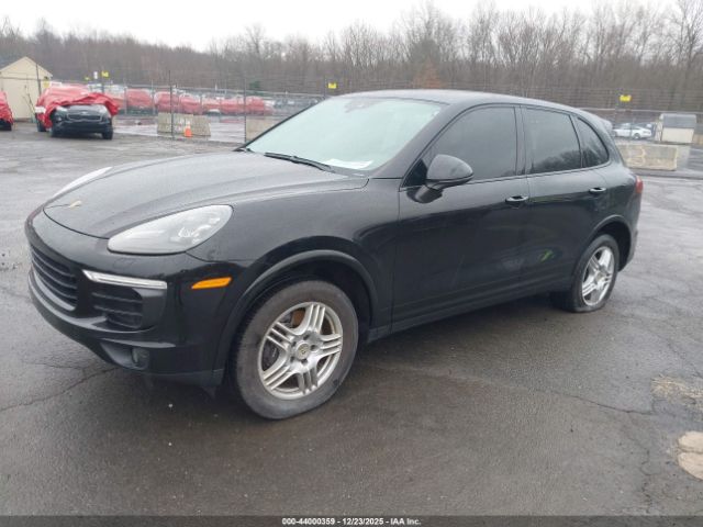 2017 PORSCHE CAYENNE WP1AA2A20HKA86986 Photo 1