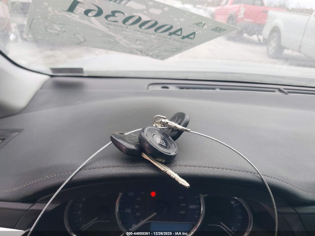 2016 TOYOTA COROLLA 2T1BURHE6GC715284 Photo 10