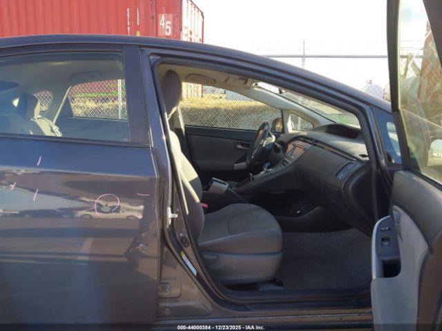 2013 TOYOTA PRIUS JTDKN3DU0D1681284 Photo 4