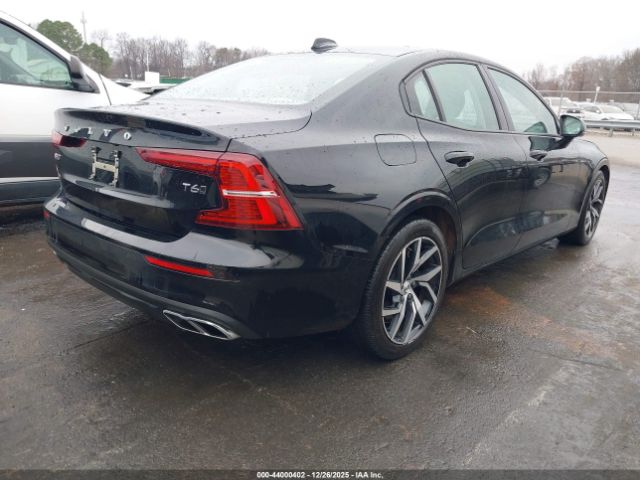 2019 VOLVO S60 7JRA22TK4KG008962 Photo 3