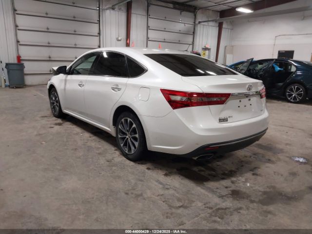 2017 TOYOTA AVALON 4T1BK1EB0HU246226 Photo 2
