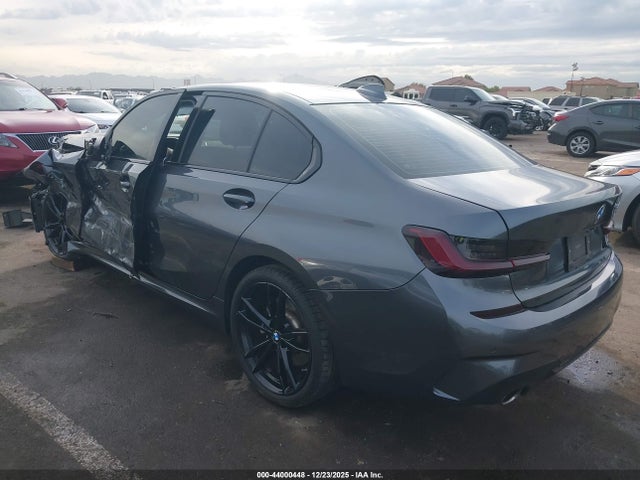 3MW5R1J02M8B61975 BMW 330I