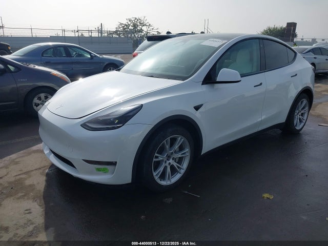2022 TESLA MODEL Y 7SAYGDEE4NF546564 Photo 1