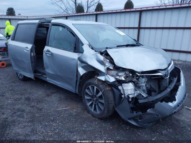 2019 TOYOTA SIENNA 5TDDZ3DC0KS212278
