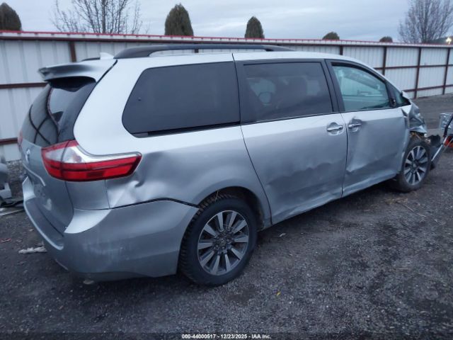 2019 TOYOTA SIENNA 5TDDZ3DC0KS212278 Photo 3