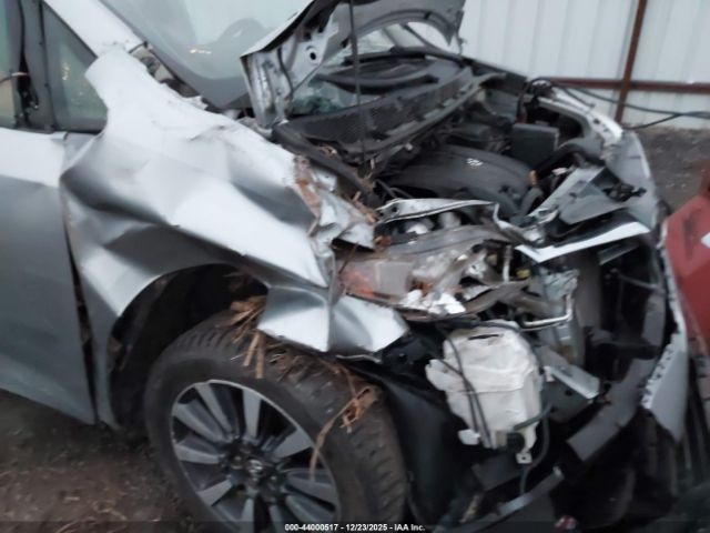 2019 TOYOTA SIENNA 5TDDZ3DC0KS212278 Photo 5