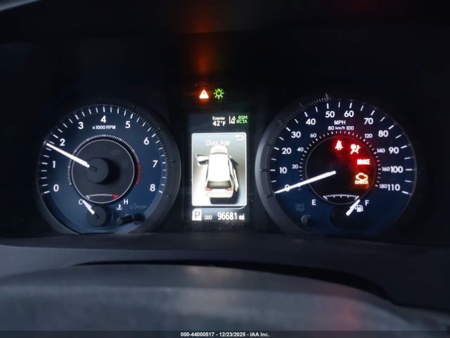 2019 TOYOTA SIENNA 5TDDZ3DC0KS212278 Photo 6