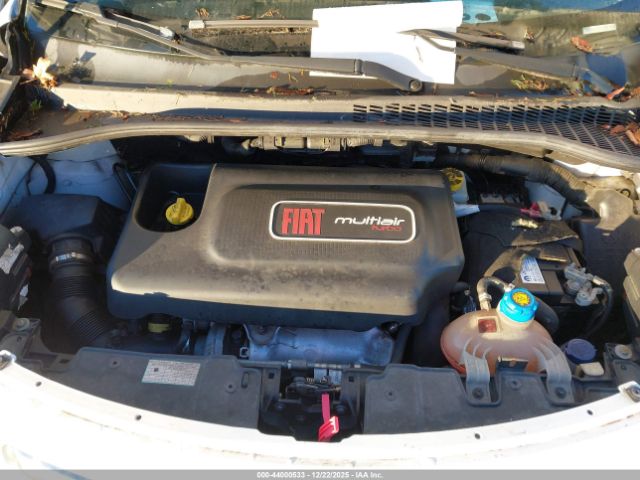 2014 FIAT 500L ZFBCFABH6EZ001051 Photo 9