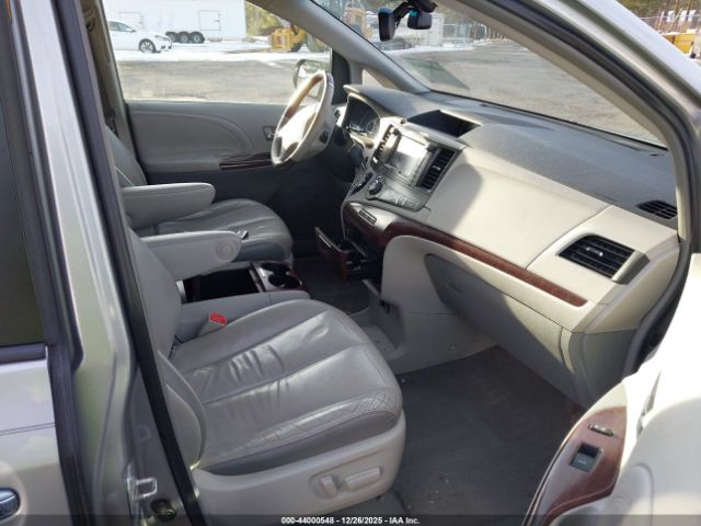 2011 TOYOTA SIENNA 5TDDK3DC6BS016088 Photo 4