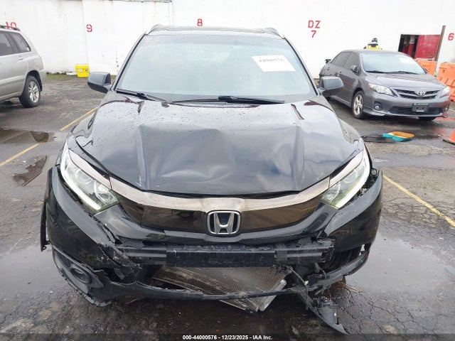 3CZRU6H11MM752086 Honda Hr-v Awd Sport