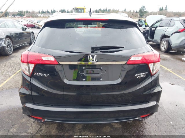 3CZRU6H11MM752086 Honda Hr-v Awd Sport