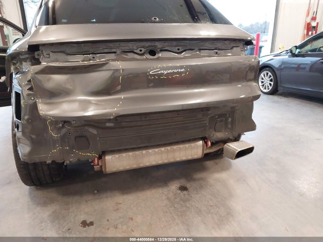 2025 PORSCHE CAYENNE WP1AA2AY7SDA02422 Photo 5