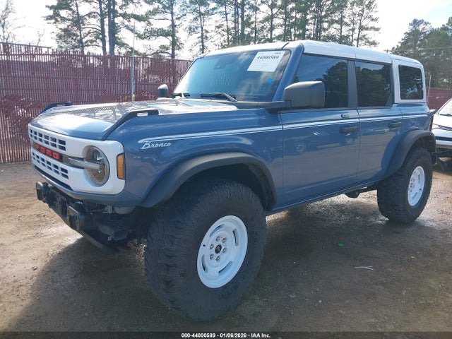 Ford Bronco Heritage Edition 2023 1FMEE4DP9PLA40488 Image 2