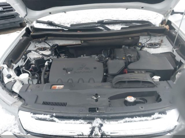 2018 MITSUBISHI OUTLANDER JA4AZ3A33JZ016205 Photo 9