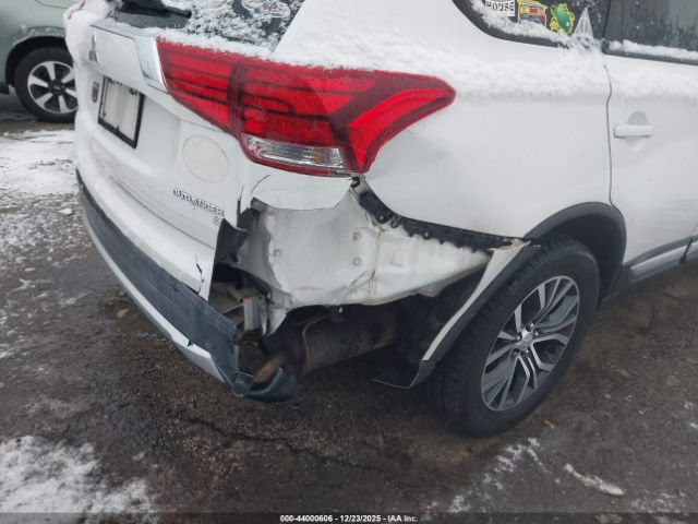 2018 MITSUBISHI OUTLANDER JA4AZ3A33JZ016205 Photo 5