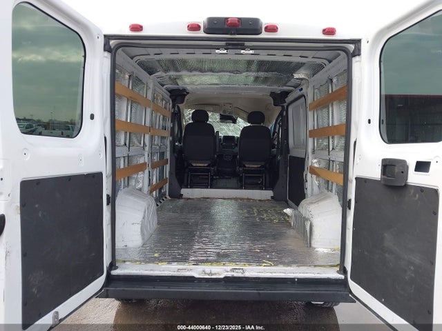 Продажа на аукционе авто 2023 Ram Promaster 2500 Low Roof 136 Wb, vin: 3C6LRVVG0PE584382, номер лота: 44000640