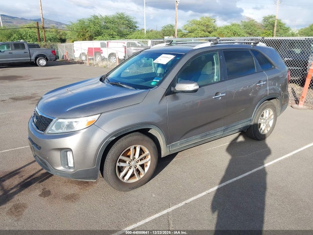 5XYKT4A63FG622492 KIA SORENTO LX