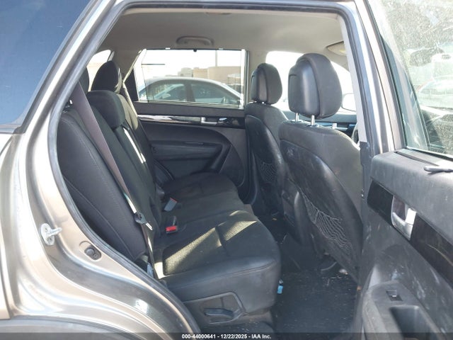 5XYKT4A63FG622492 KIA SORENTO LX