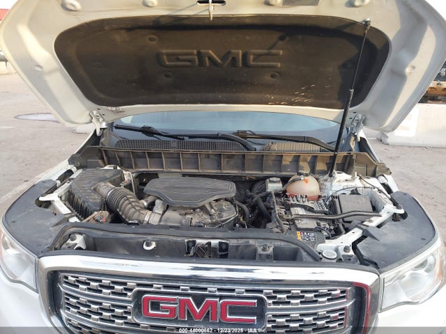 44000662 :رقم المزاد ، 1GKKNPLS9HZ246623 vin ، 2017 Gmc Acadia Denali مزاد بيع