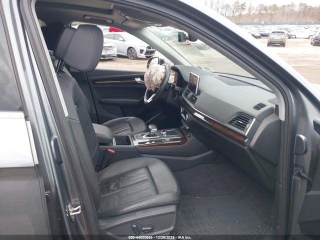 2019 AUDI Q5 WA1BNAFY2K2121482 Photo 4
