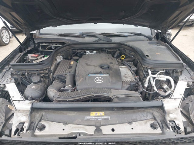 WDC0G4JB6HF186262 Mercedes-Benz m274