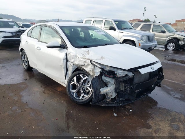 3KPF24AD0KE019347 KIA Forte Lxs