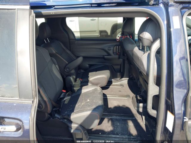 2022 TOYOTA SIENNA 5TDXSKFC8NS055144 Photo 7